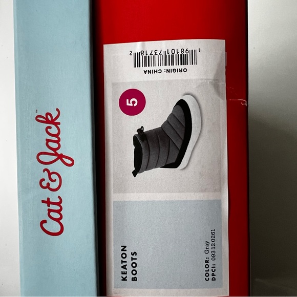 Cat & Jack Black Quilted Boots - Picture 7 of 7